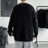 穴あきオーバーサイズプルオーバー（Eガールスタイル）