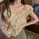 Soft-girl lace blouse in crochet look for the summer look