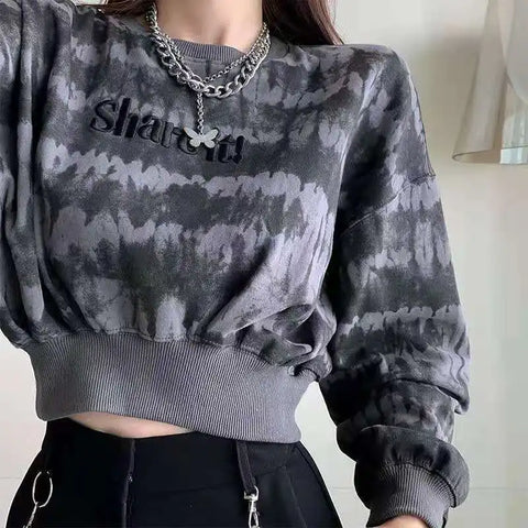 Crop Sweatshirt in E-Girl Style with Gothic Writing and Tie-Dye