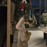 Grunge shirt for women casual streetwear style in Y2K look