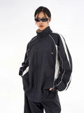 Damen Techwear Windbreaker im Oversize-Streetwear-Stil