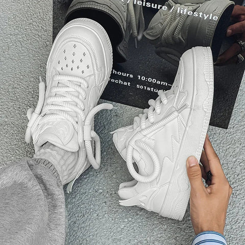 Y2K Skateboard Sneakers in Lilac for Casual Street Style