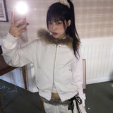 47510757769548|47510757802316|47510757835084