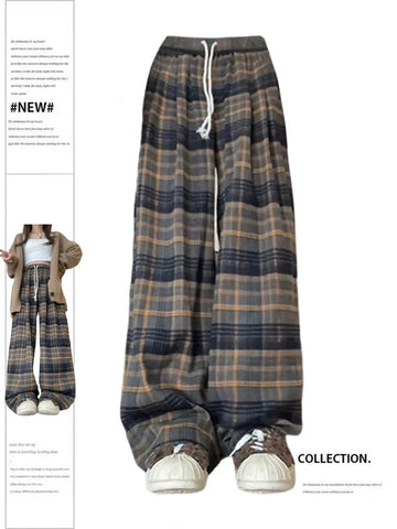 Women’s Grunge Checkered Baggy Pants Streetwear in Retro Style of the 2000s
