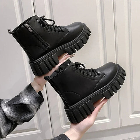 Gothic Platform Boots for Women Autumn/Winter Punk Style with Thick