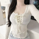 Spring-like long-sleeve shirt with lacing in E-Girl style