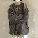 Rissiger Grunge Longsleeve Sweater in Streetwear Style