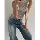 レースアップ付きノースリーブトップス