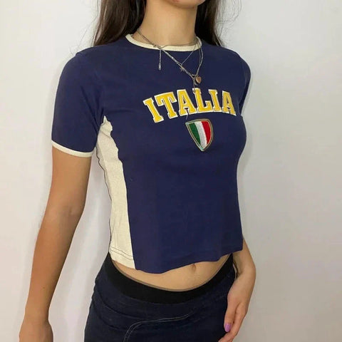 Alternatives Grunge-Crop-Top mit "Italia